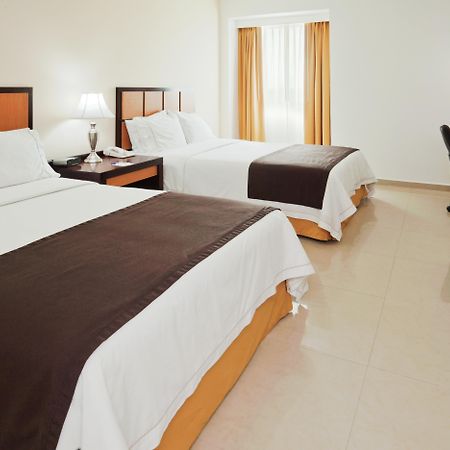 Holiday Inn Express Paraiso - Dos Bocas, An Ihg Hotel Dış mekan fotoğraf