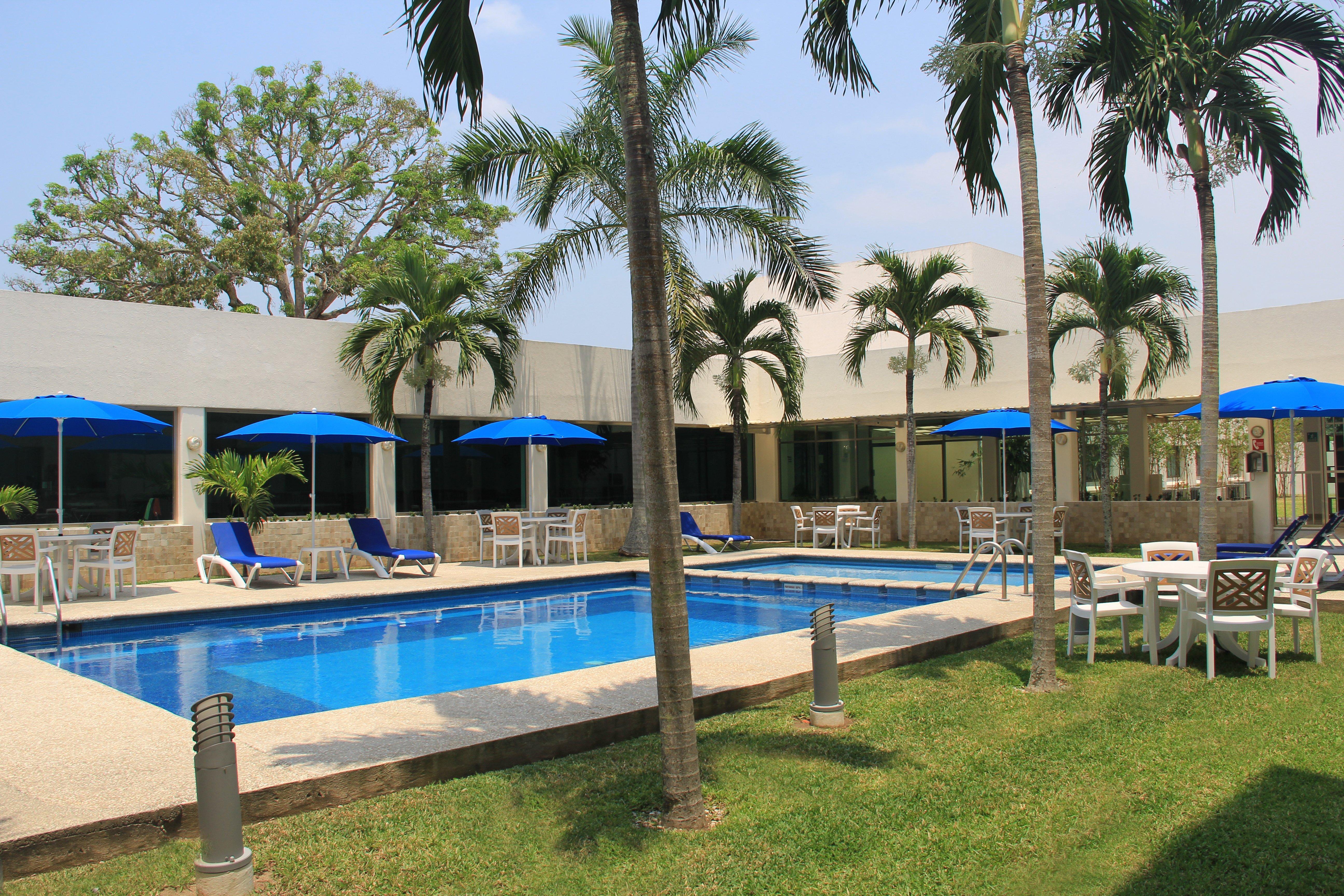 Holiday Inn Express Paraiso - Dos Bocas, An Ihg Hotel Dış mekan fotoğraf
