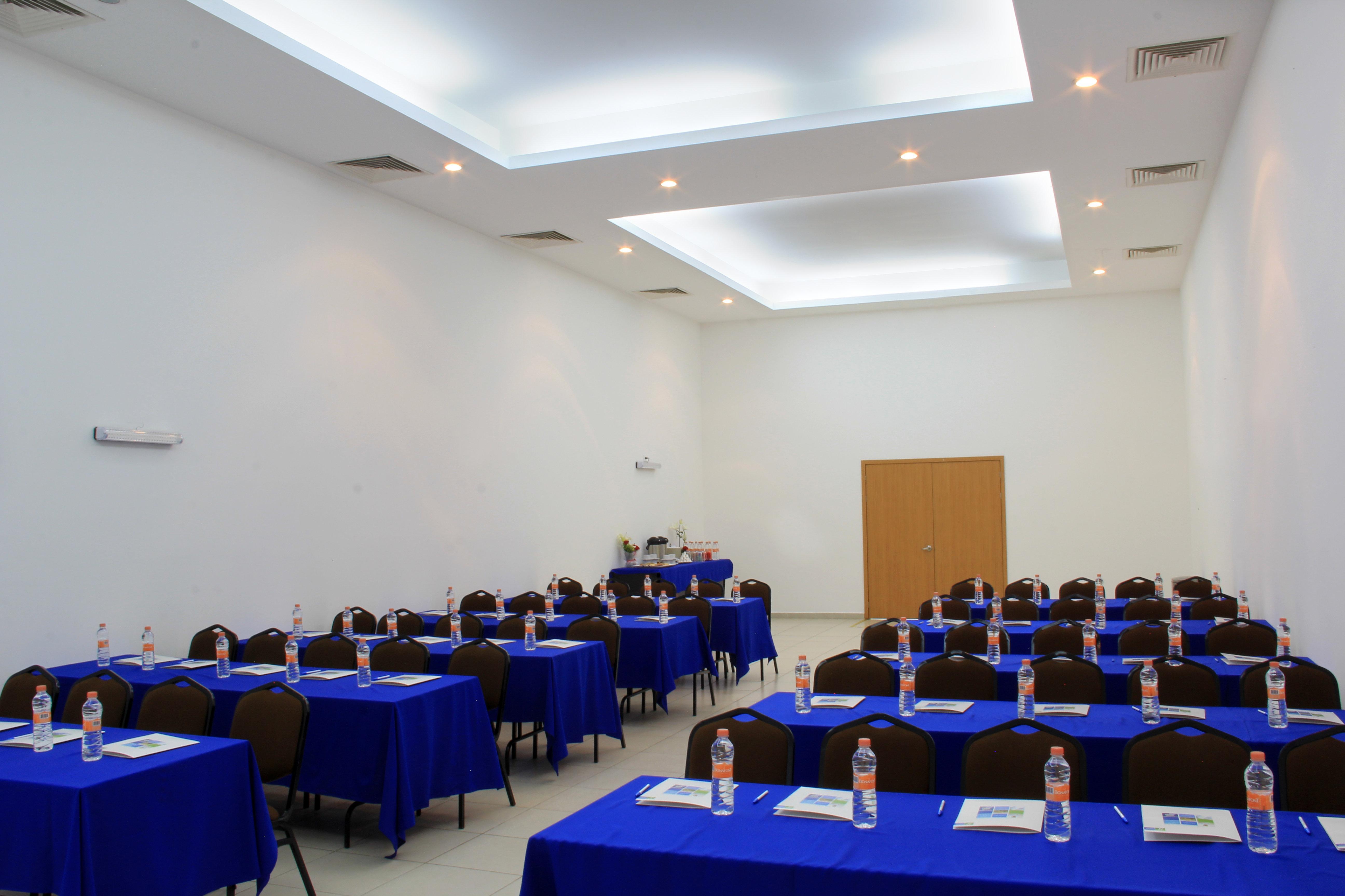 Holiday Inn Express Paraiso - Dos Bocas, An Ihg Hotel Dış mekan fotoğraf